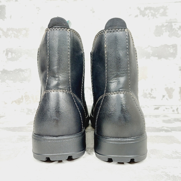 New Eastland Men's Cyrus Black Faux Leather Chelsea Boots M686 - Picture 6 of 11